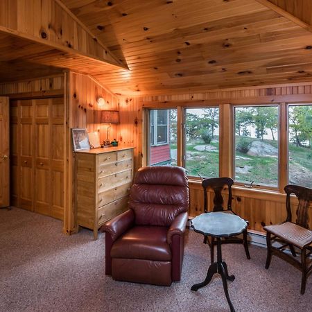 Whiskey River Cottages Formerly Seaway Slips Клейтон Екстер'єр фото