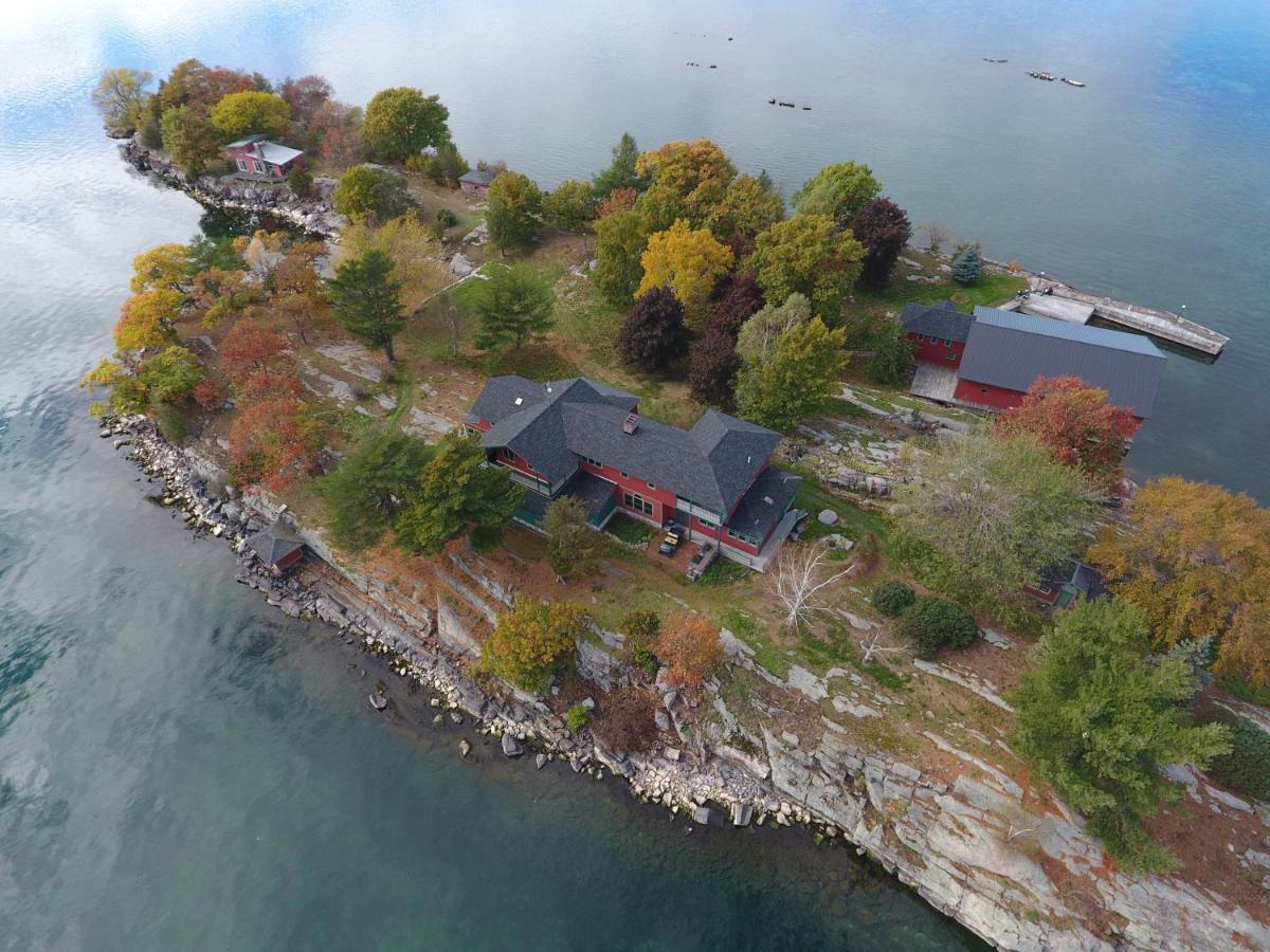 Whiskey River Cottages Formerly Seaway Slips Клейтон Екстер'єр фото