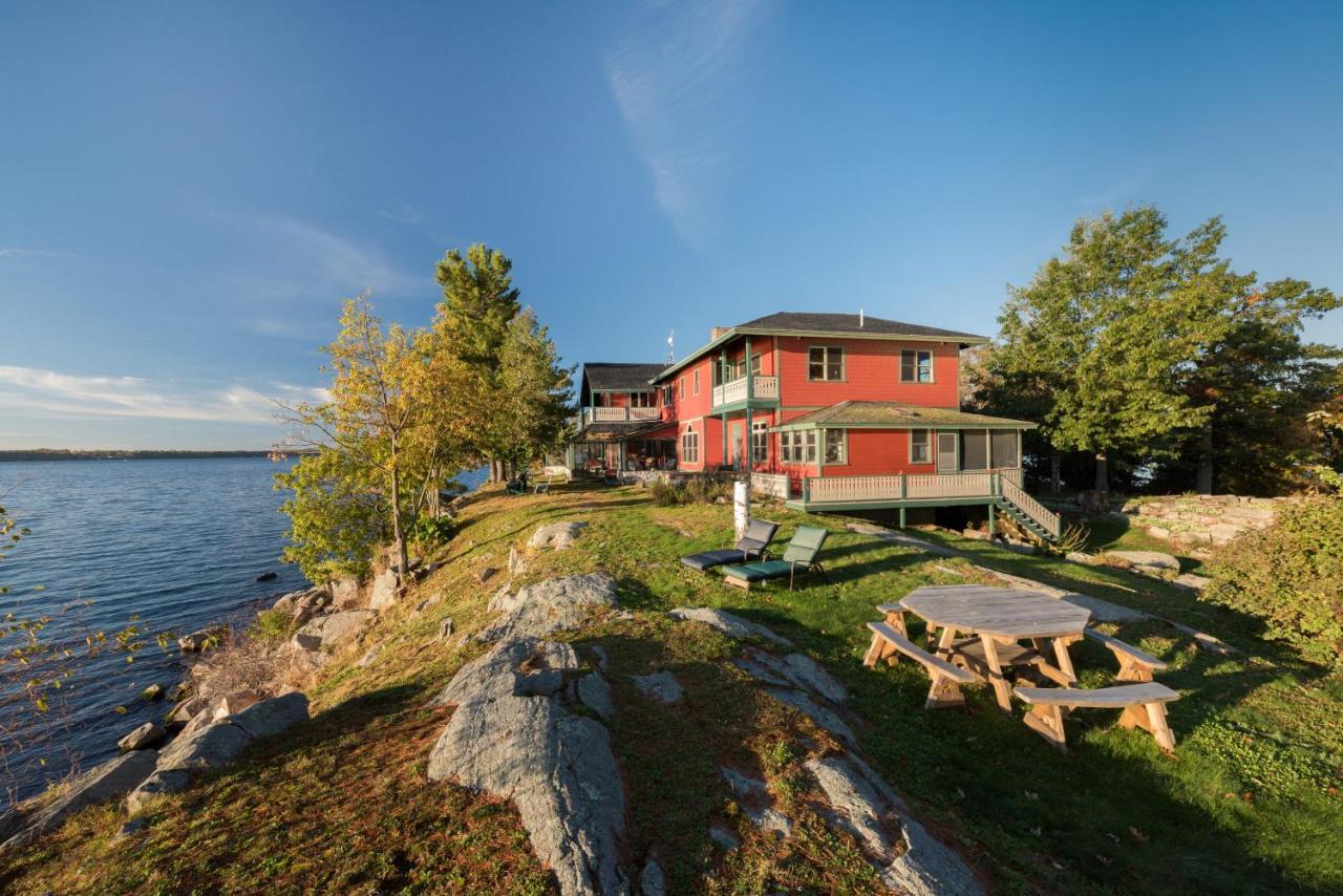 Whiskey River Cottages Formerly Seaway Slips Клейтон Екстер'єр фото