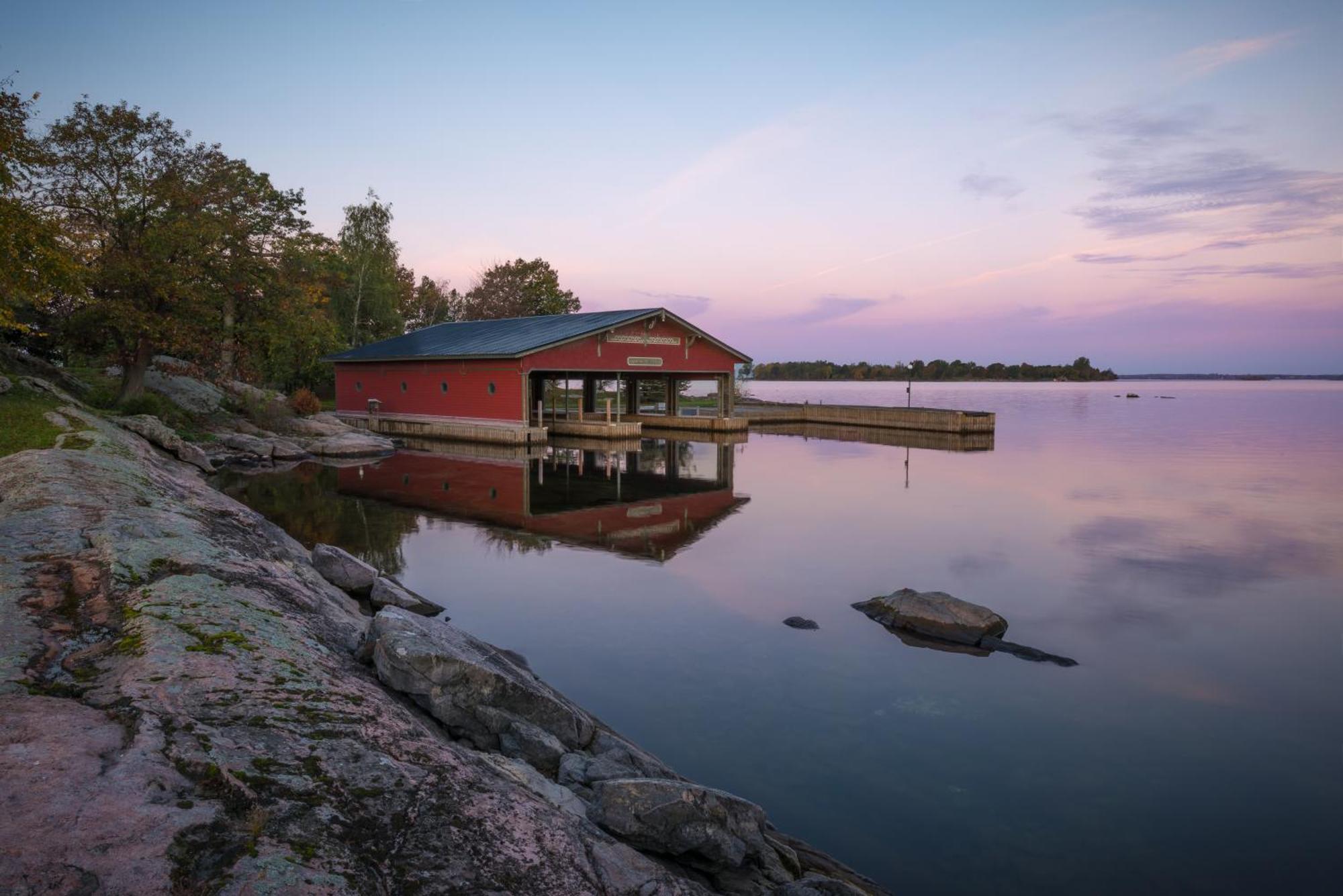 Whiskey River Cottages Formerly Seaway Slips Клейтон Екстер'єр фото